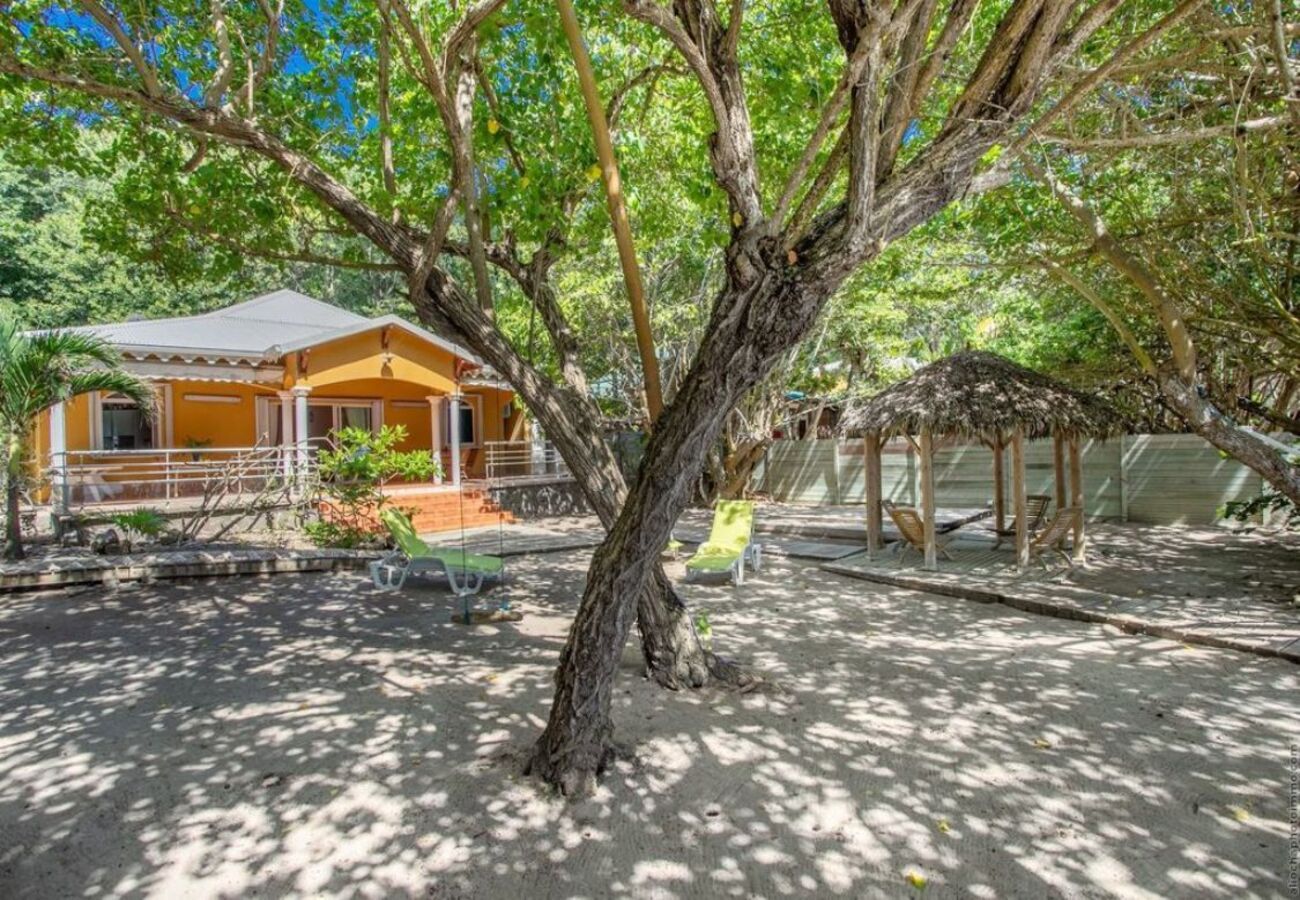 Villa à Le Diamant - Villa au Diamant en Martinique - Ref : M154