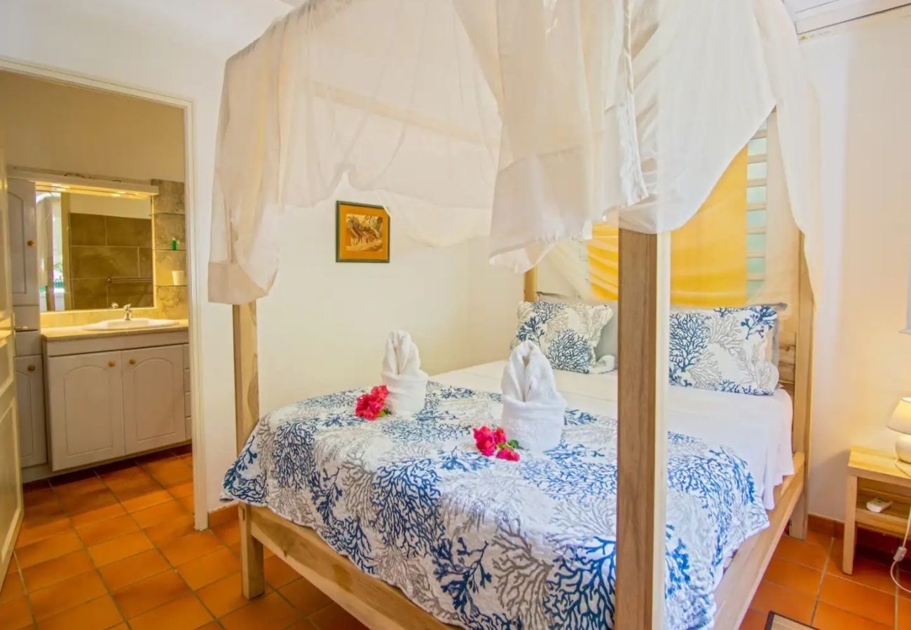 Villa à Le Diamant - Villa au Diamant en Martinique - Ref : M154