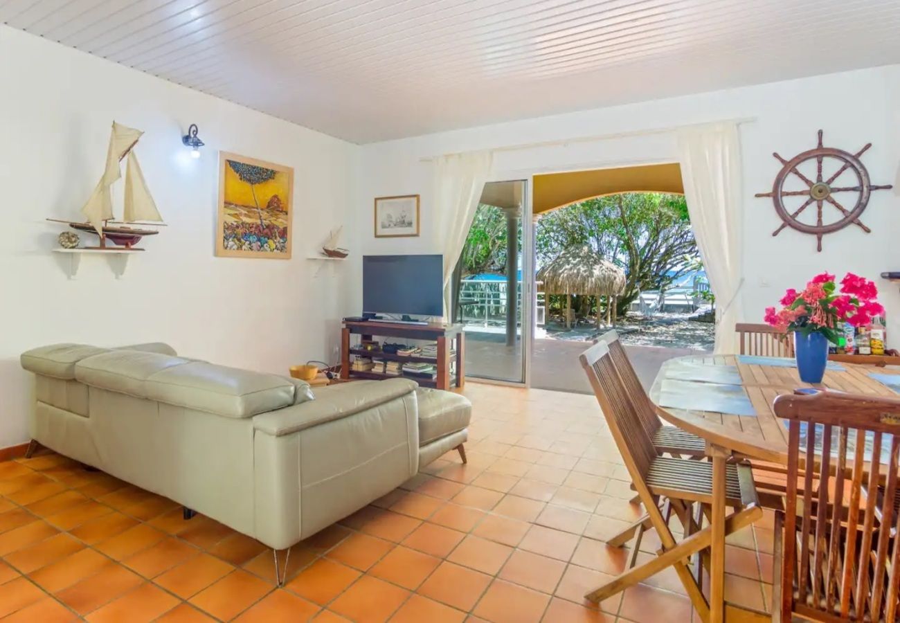 Villa à Le Diamant - Villa au Diamant en Martinique - Ref : M154