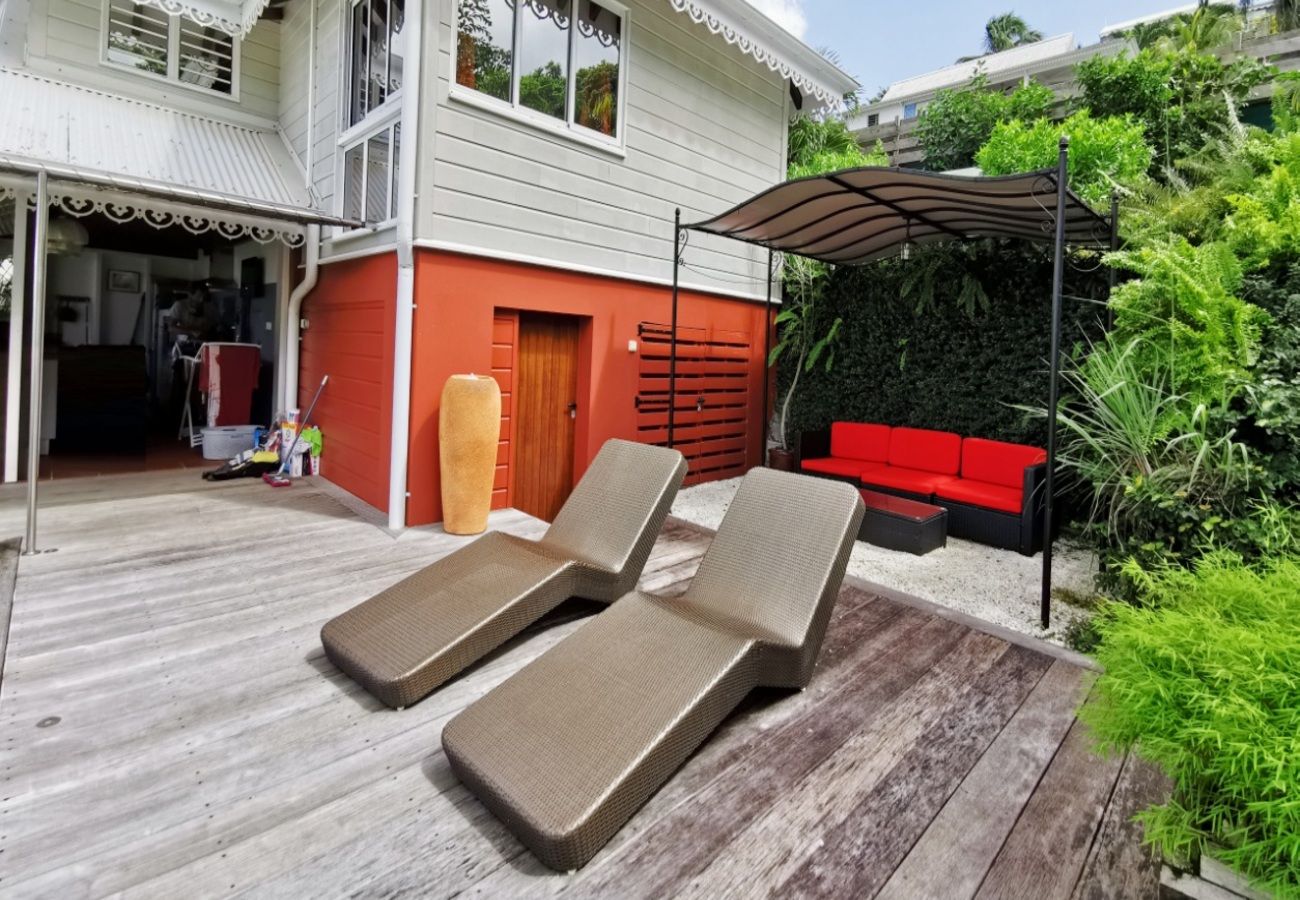 Villa à Les Trois-Ilets - Villa aux Trois Ilets en Martinique - Ref : M167