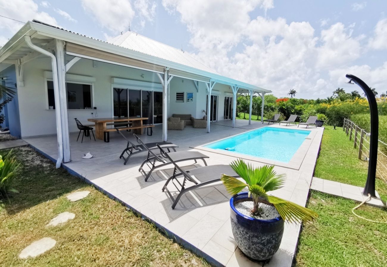 Villa à Le Diamant - Villa au Diamant en Martinique - Ref : M166
