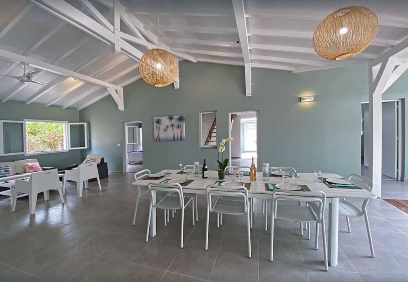 Villa à Le Diamant - Villa au Diamant en Martinique - Ref : M168