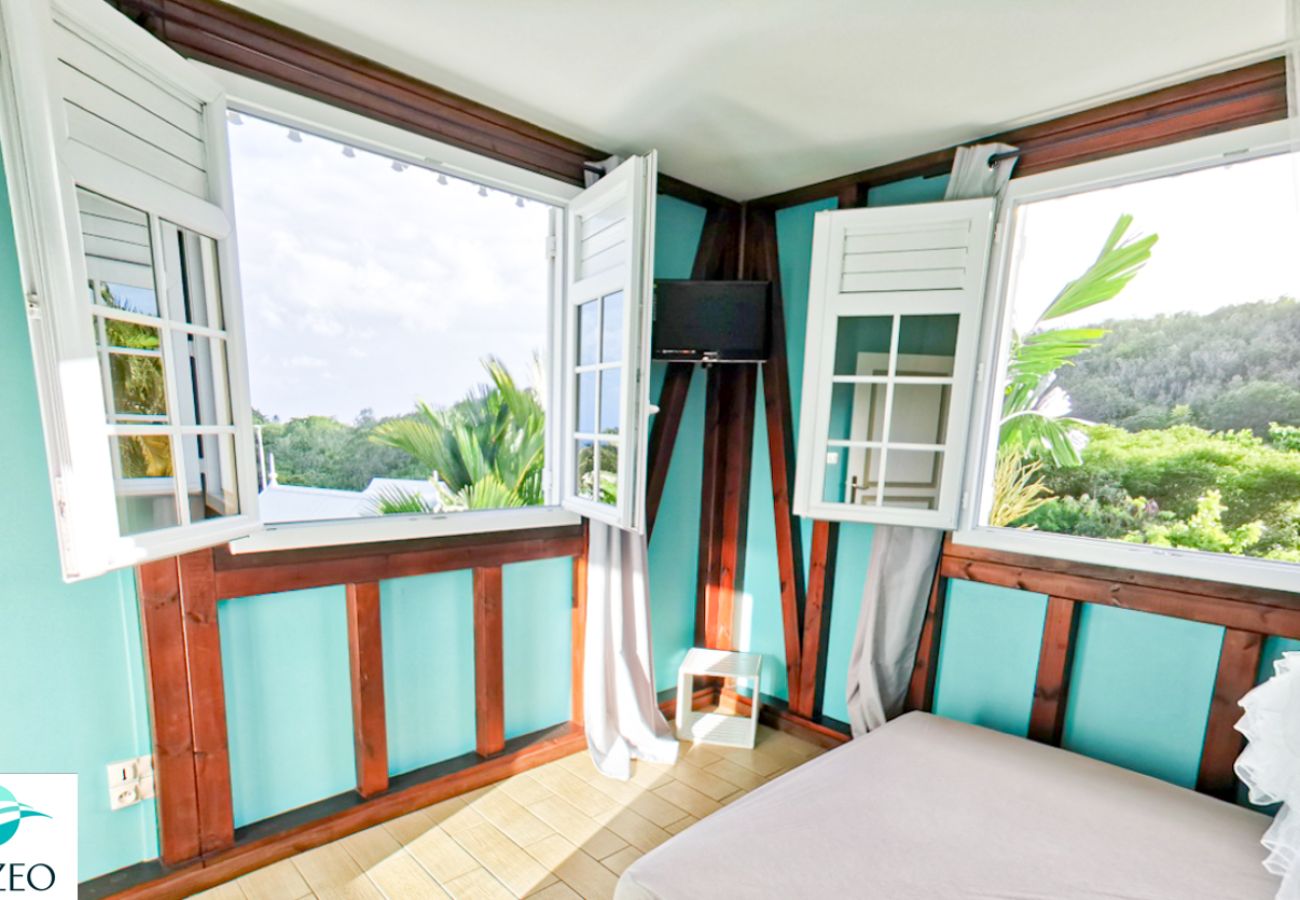 Villa à Le Diamant - Villa au Diamant en Martinique - Ref : M035