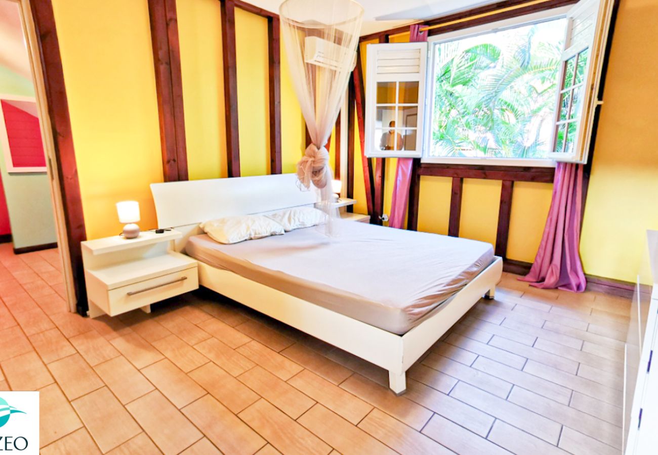 Villa à Le Diamant - Villa au Diamant en Martinique - Ref : M035
