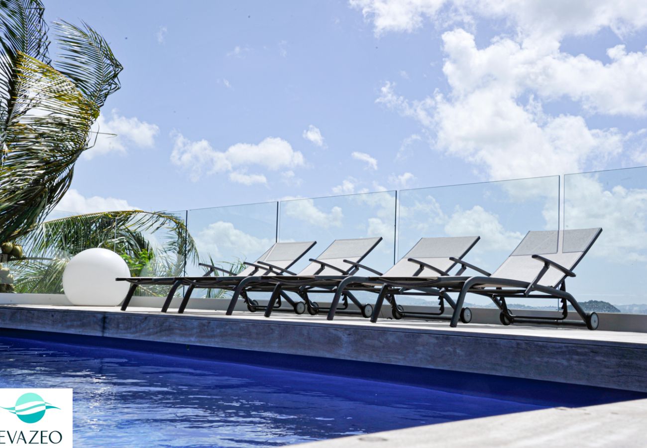 Villa à Les Trois-Ilets - Villa aux Trois Ilets en Martinique - Ref : M189
