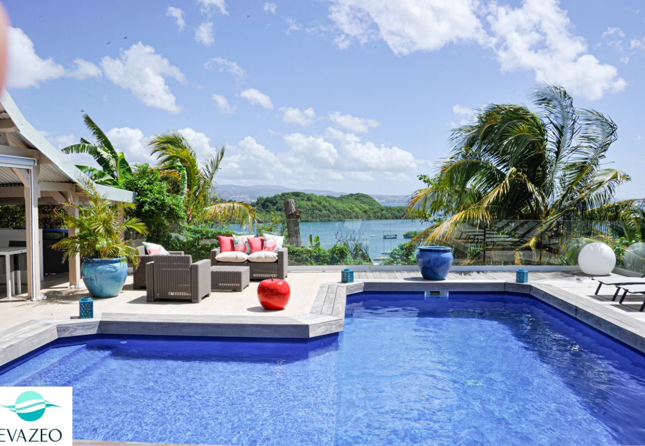 Villa à Les Trois-Ilets - Villa aux Trois Ilets en Martinique - Ref : M189