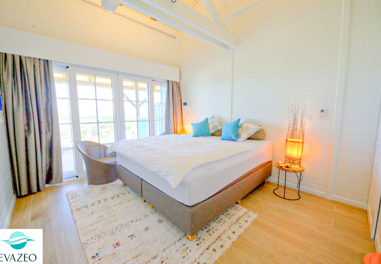 Villa à Les Trois-Ilets - Villa aux Trois Ilets en Martinique - Ref : M189