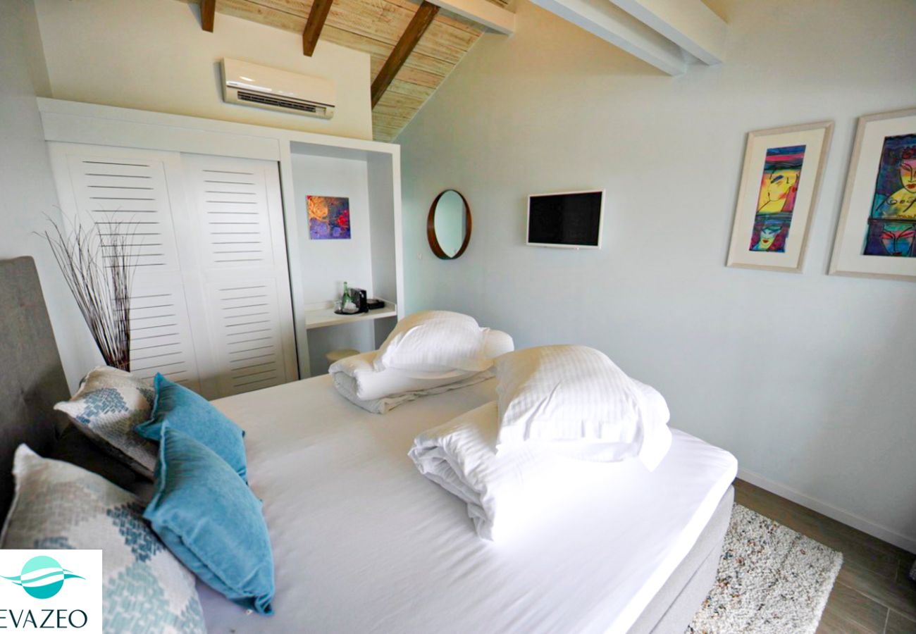 Villa à Les Trois-Ilets - Villa aux Trois Ilets en Martinique - Ref : M189