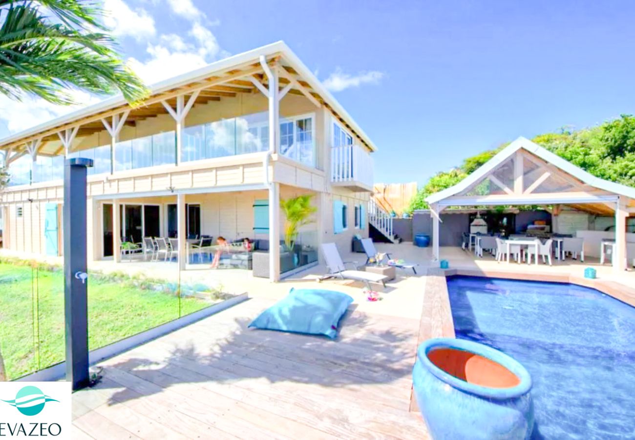 Villa à Les Trois-Ilets - Villa aux Trois Ilets en Martinique - Ref : M189