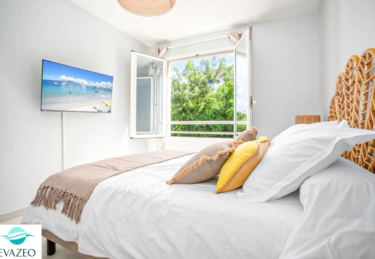 Appartement à Les Trois-Ilets - Appartement T3-Trois Ilets Martinique- Ref HM360
