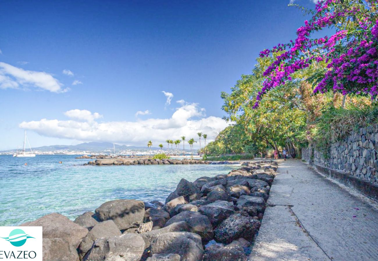 Appartement à Les Trois-Ilets - Appartement T3-Trois Ilets Martinique- Ref HM360