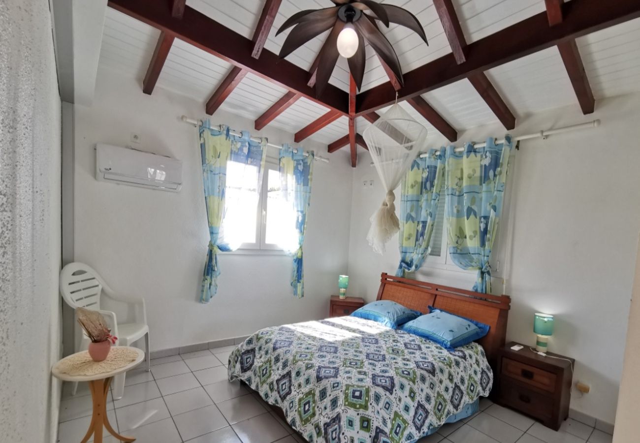 Villa à Saint-François - Villa à St François en Guadeloupe - Ref : G021