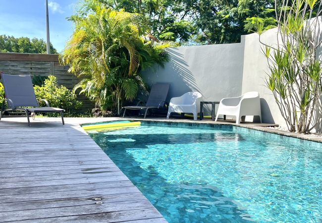 Villa à Saint-François - Villa à St François en Guadeloupe - Ref : G028