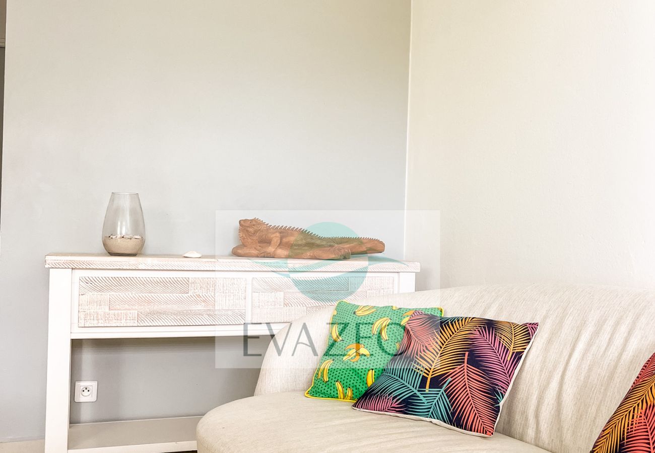 Villa à Saint-François - Villa à St François en Guadeloupe - Ref : G028