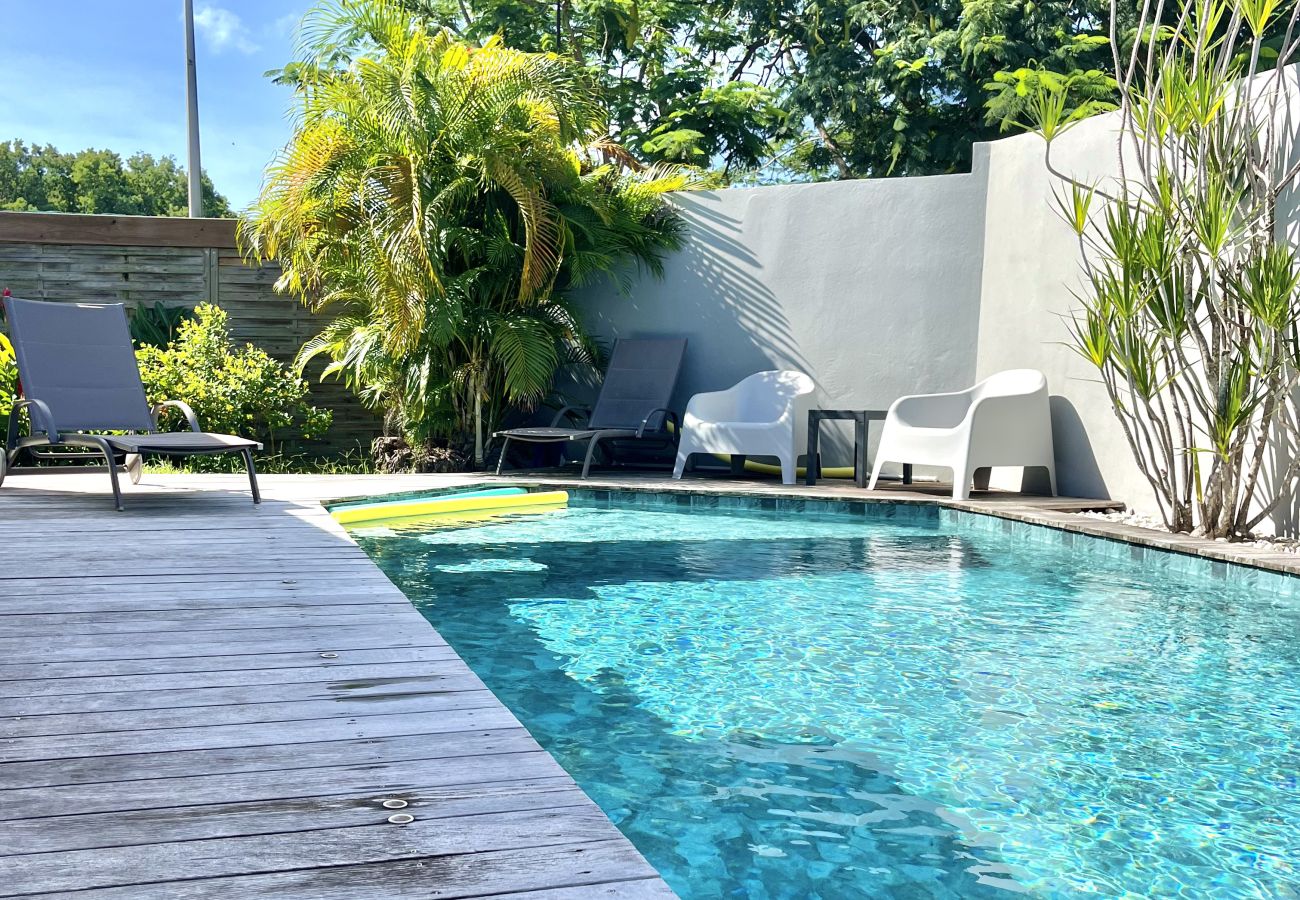 Villa à Saint-François - Villa à St François en Guadeloupe - Ref : G028