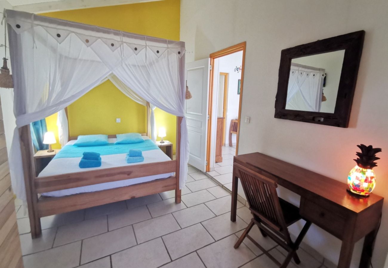 Villa à Saint-François - Villa à St François en Guadeloupe - Ref : G042