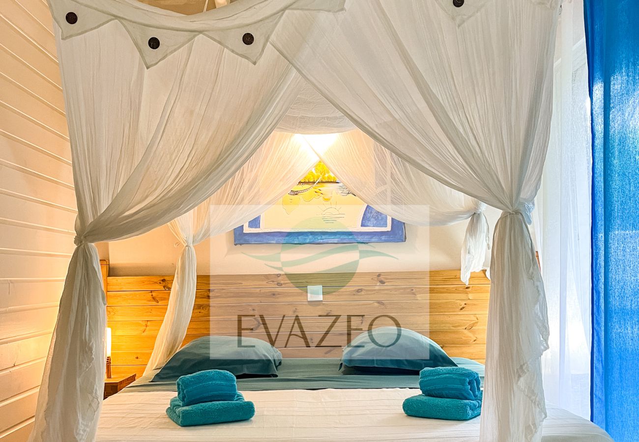 Villa à Saint-François - Villa à St François en Guadeloupe - Ref : G042