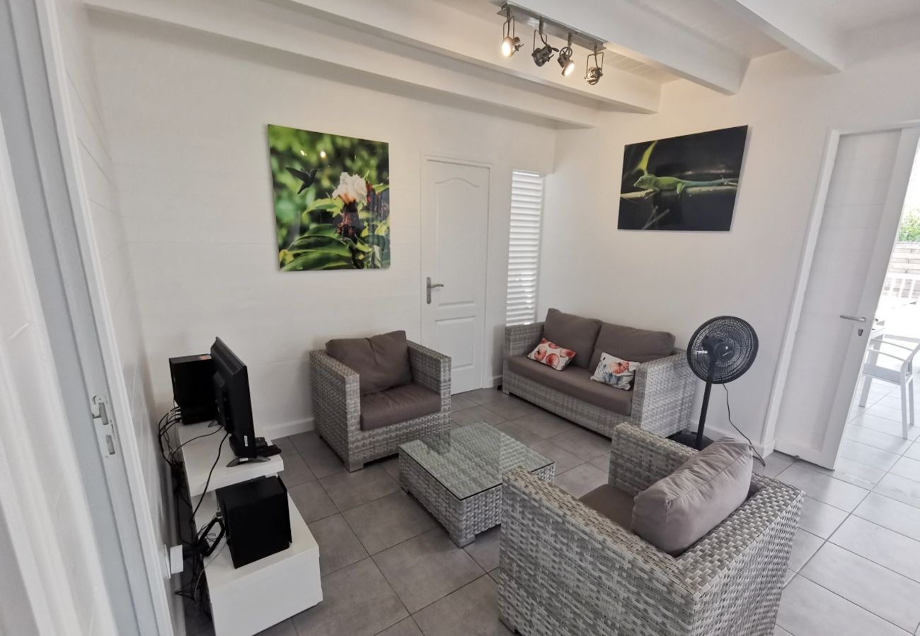 Villa à Saint-François - Villa à St François en Guadeloupe - Ref : G044B