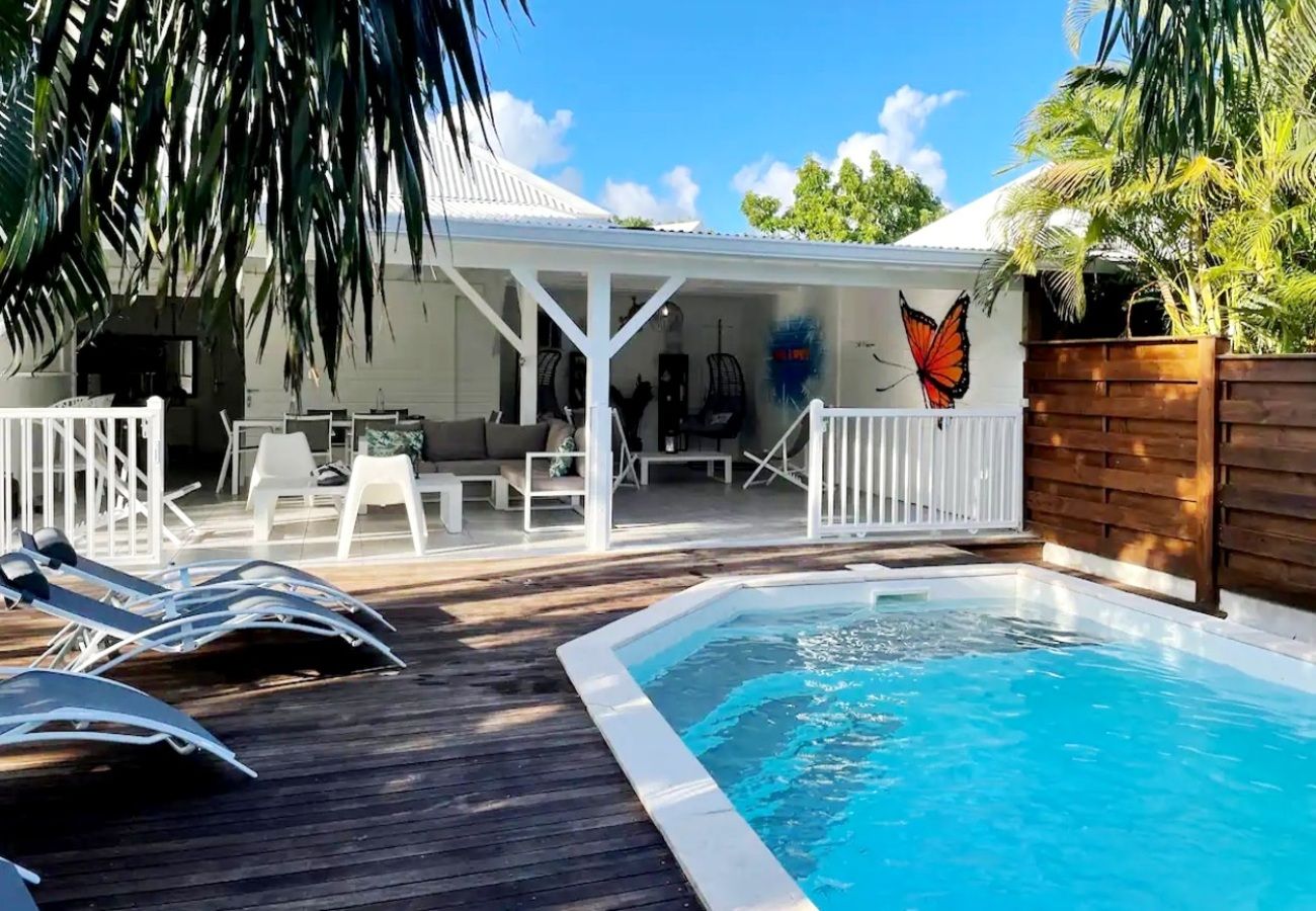Villa à Saint-François - Villa à St François en Guadeloupe - Ref : G044B
