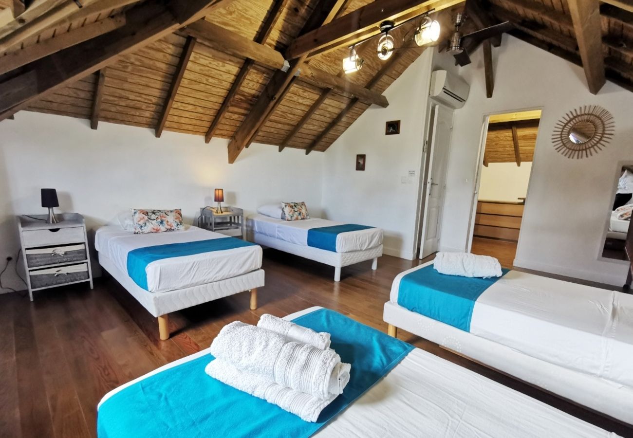 Villa à Saint-François - Villa à St François en Guadeloupe - Ref : G044B