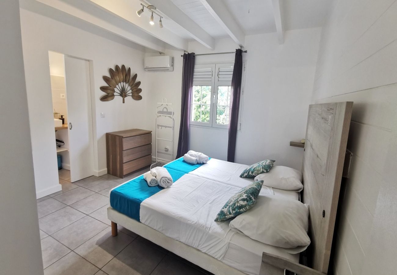 Villa à Saint-François - Villa à St François en Guadeloupe - Ref : G044B