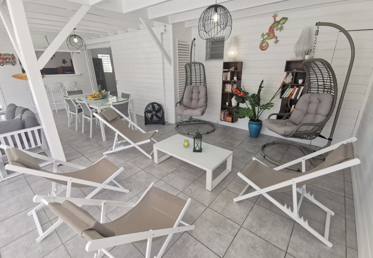 Villa à Saint-François - Villa à St François en Guadeloupe - Ref : G044B