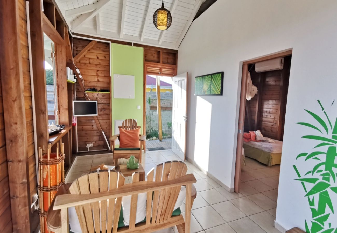 Villa à Le Gosier - Villa à Gosier en Guadeloupe - Ref : G039