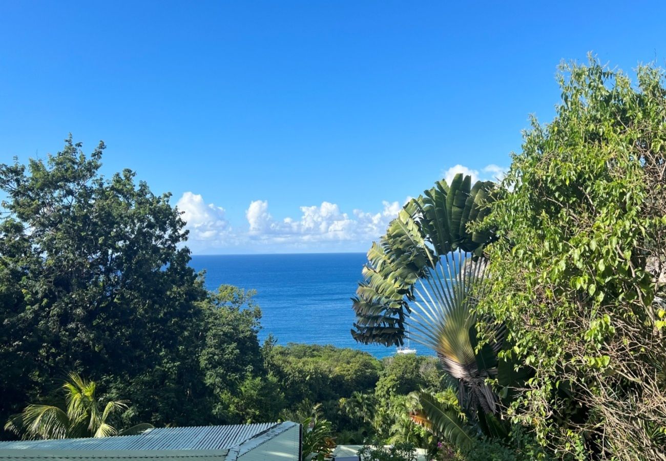 Villa à Deshaies - Villa à Deshaies en Guadeloupe - Ref : G042D