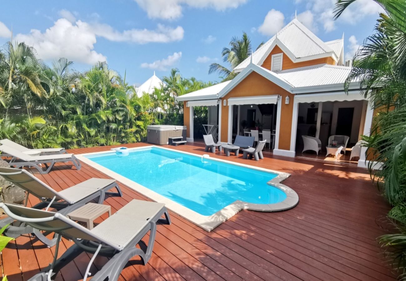 Villa à Saint-François - Villa à St François en Guadeloupe - Ref : G056A