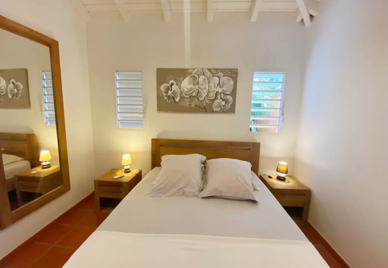 Villa à Saint-François - Villa à St François en Guadeloupe - Ref : G071