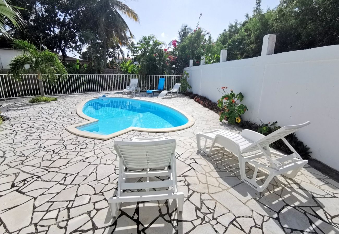 Villa à Saint-François - Villa à St François en Guadeloupe - Ref : G111C