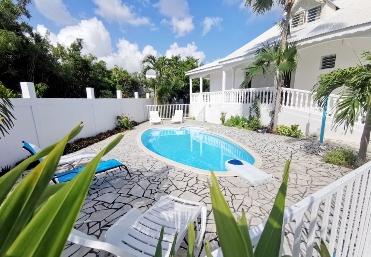 Villa à Saint-François - Villa à St François en Guadeloupe - Ref : G111C