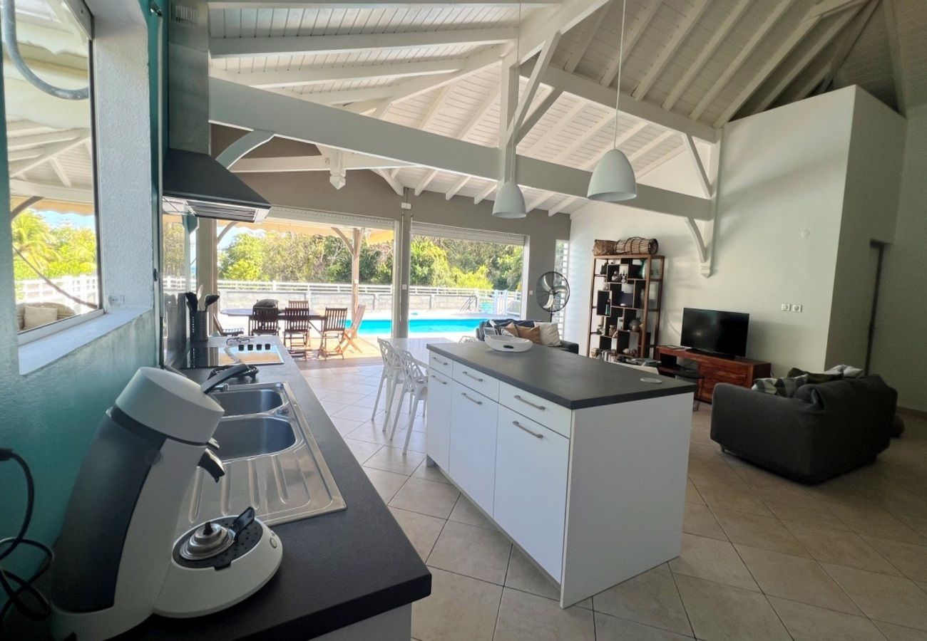 Villa à Le Gosier - Villa au Gosier en Guadeloupe - Ref : G110