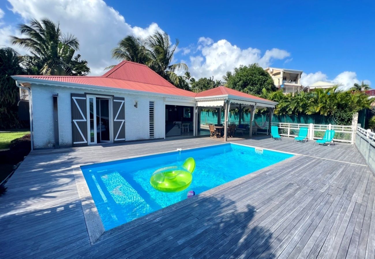 Villa à Le Gosier - Villa au Gosier en Guadeloupe - Ref : G110