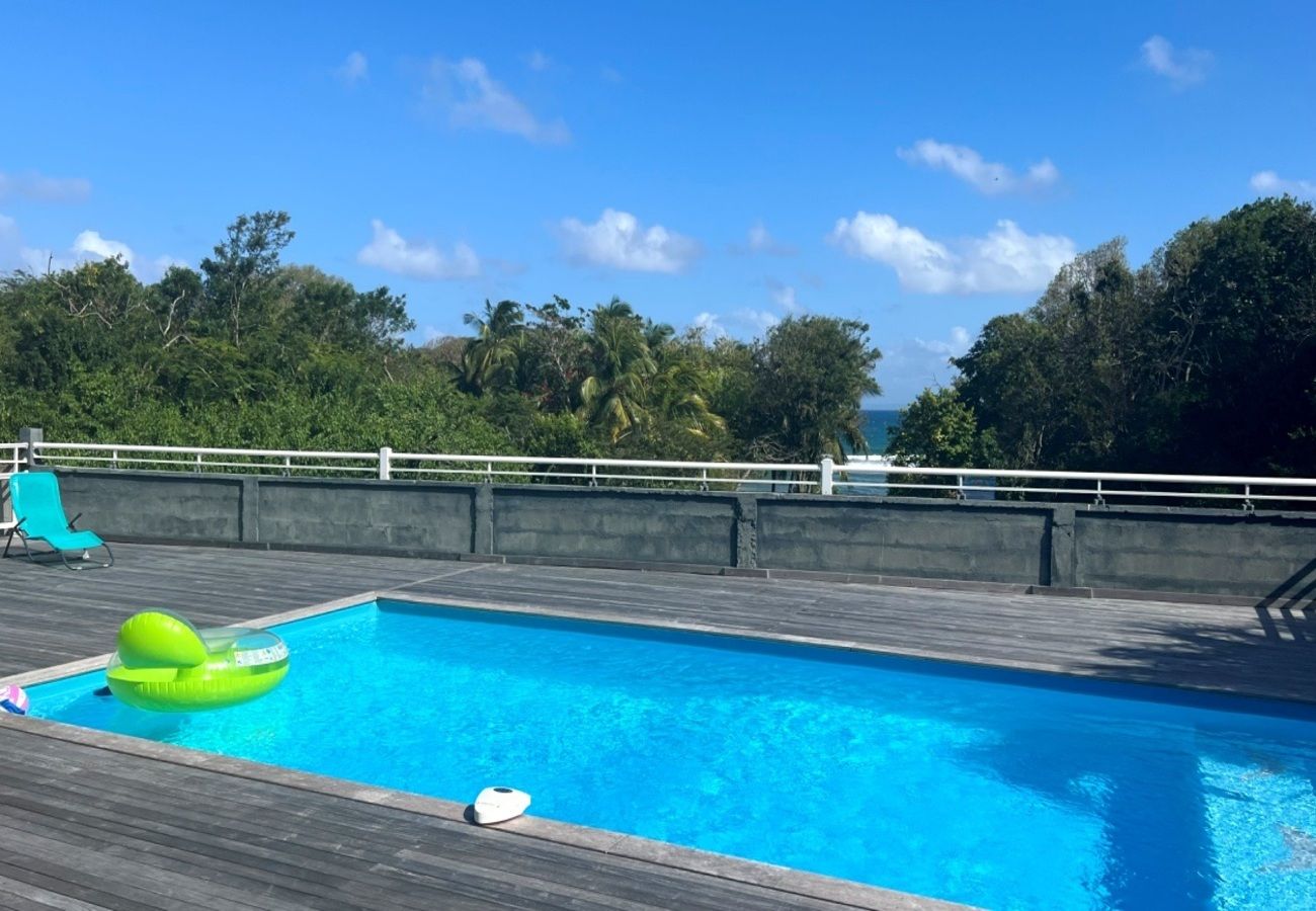 Villa à Le Gosier - Villa au Gosier en Guadeloupe - Ref : G110