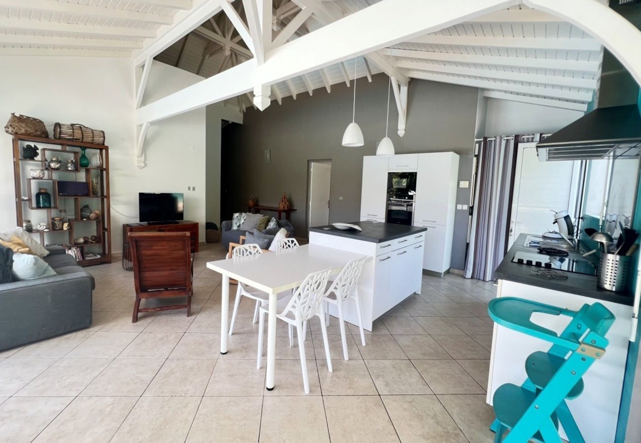 Villa à Le Gosier - Villa au Gosier en Guadeloupe - Ref : G110