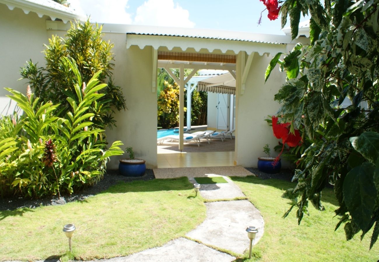 Villa à Saint-François - Villa à St François en Guadeloupe - Ref : G117