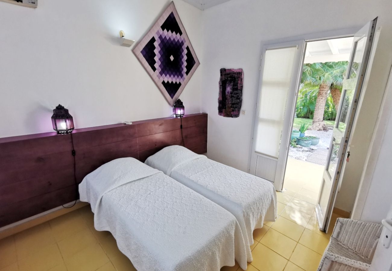 Villa à Saint-François - Villa à St François en Guadeloupe - Ref : G117