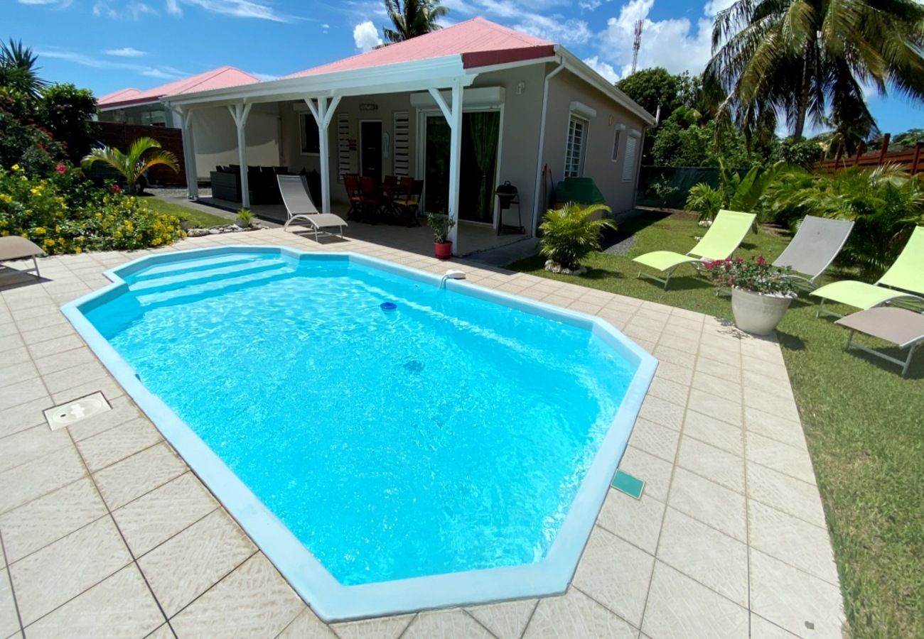 Villa à Saint-François - Villa à St François en Guadeloupe - Ref : G120B