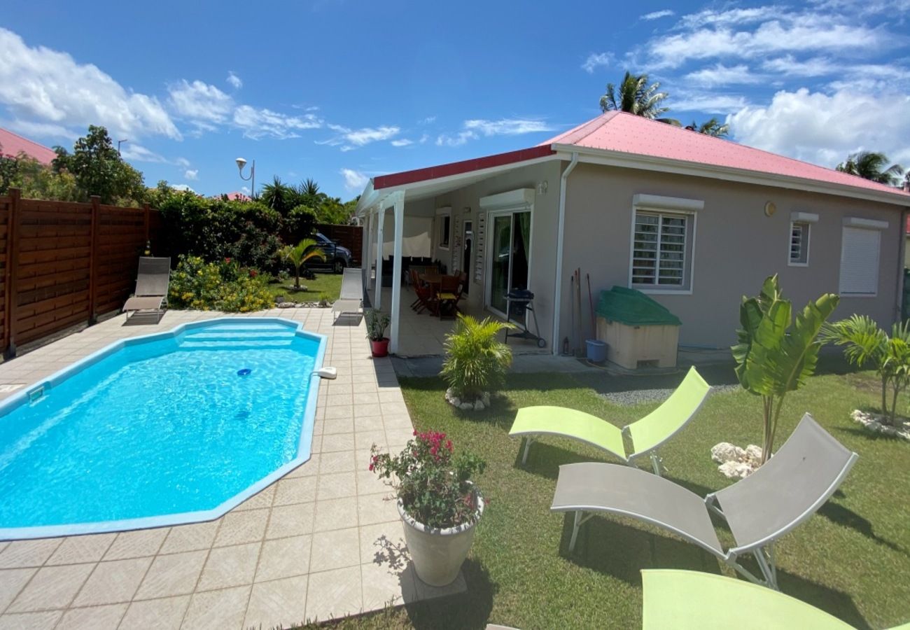Villa à Saint-François - Villa à St François en Guadeloupe - Ref : G120B