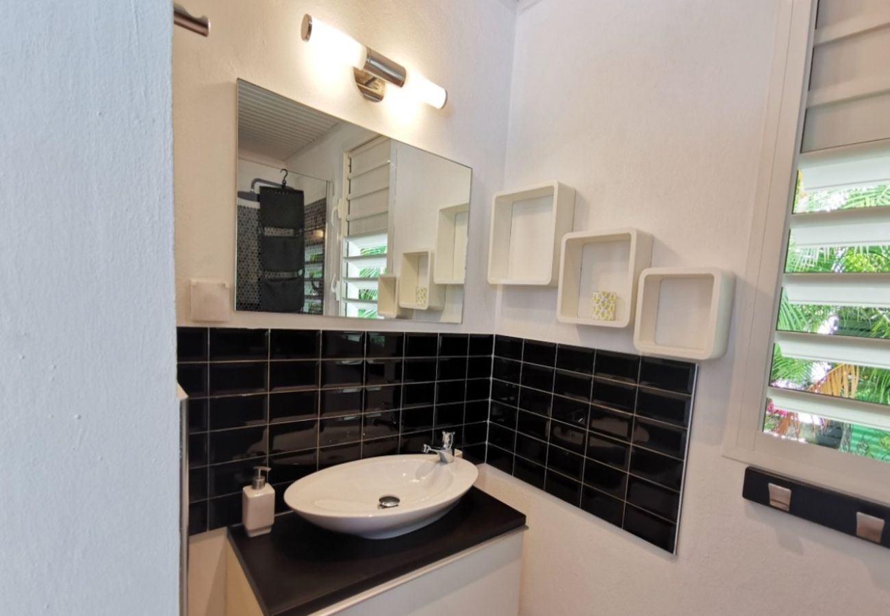 Villa à Saint-François - Villa à Saint François en Guadeloupe - Ref : G121A