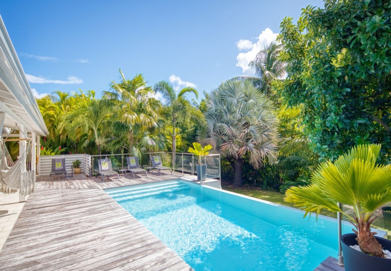 Villa à Saint-François - Villa à Saint François en Guadeloupe - Ref : G121A