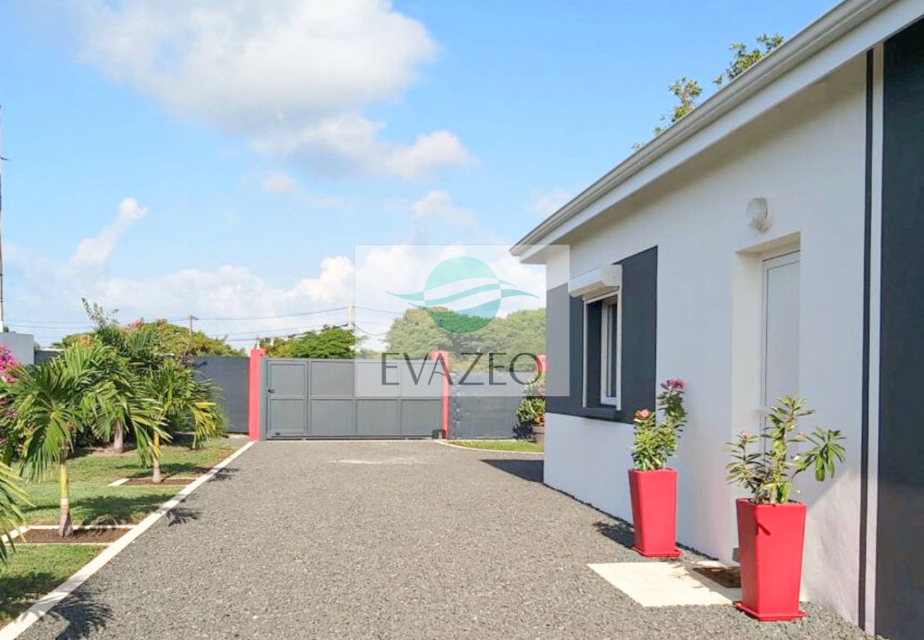 Villa à Saint-François - Villa à St François en Guadeloupe - Ref : G127