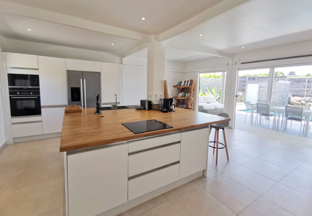 Villa à Sainte-Anne - Villa à Ste Anne en Guadeloupe - Ref : G138A