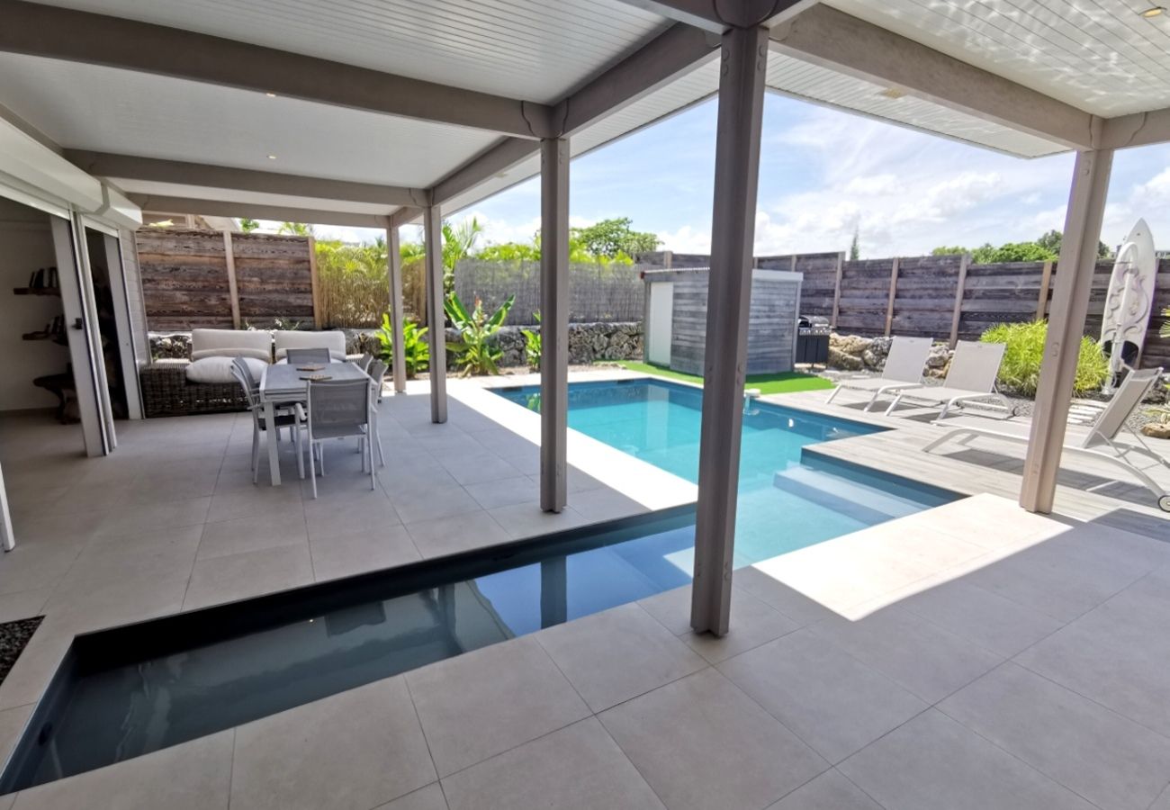 Villa à Sainte-Anne - Villa à Ste Anne en Guadeloupe - Ref : G138A