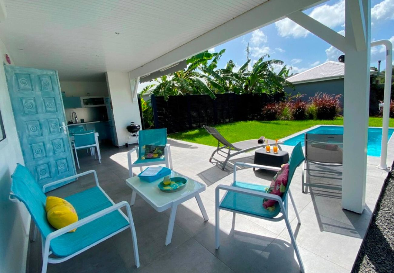 Villa à Le Gosier - Villa Gosier ref G043 2ch 4 pers piscine