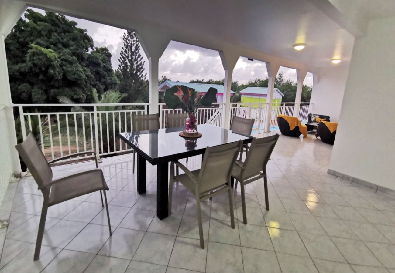 Villa à Saint-François - Villa à Saint François G109 4 ch piscine 11 pers