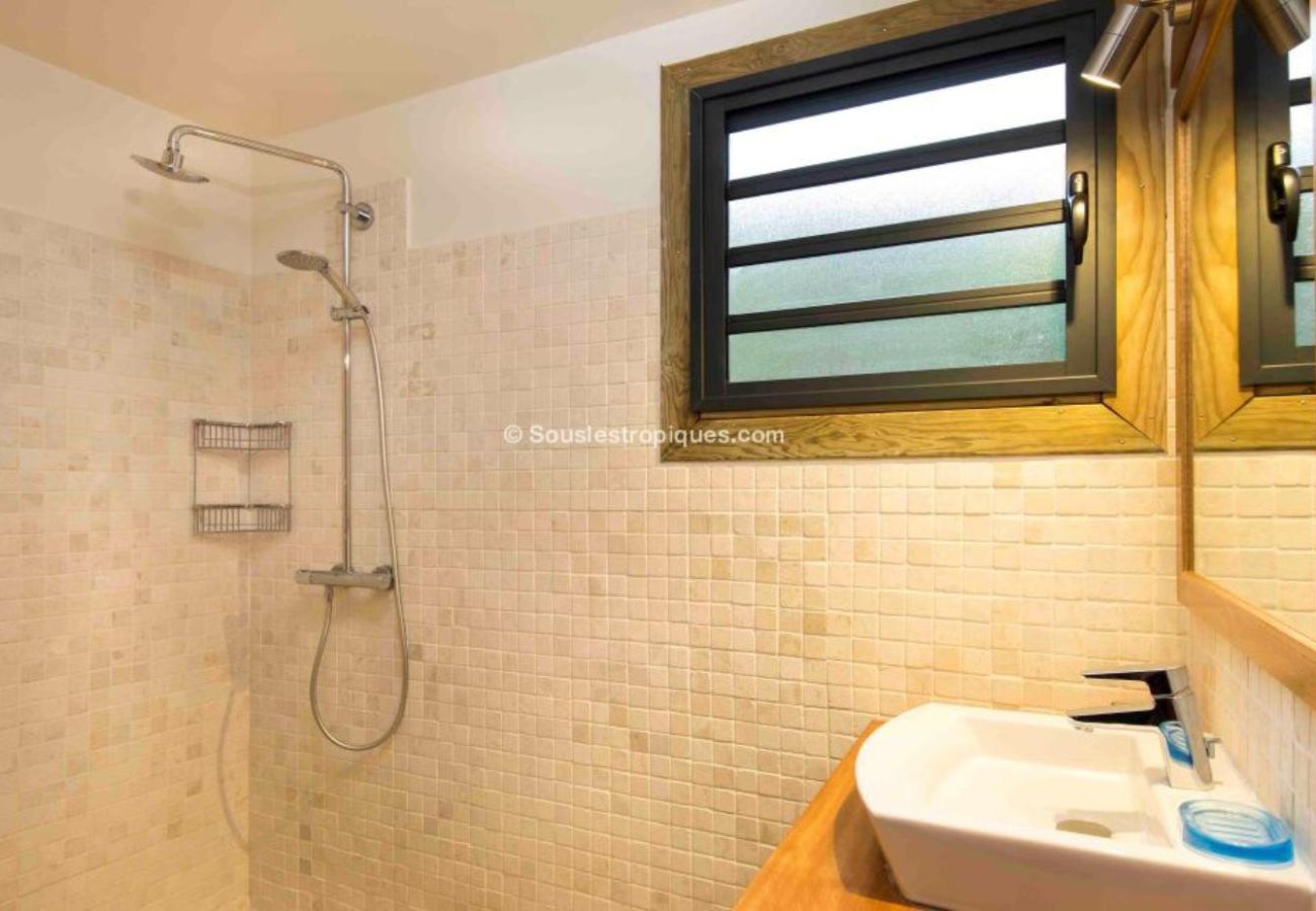 Villa à Bouillante - Villa à Bouillante G126C piscine 3 ch 6 pers