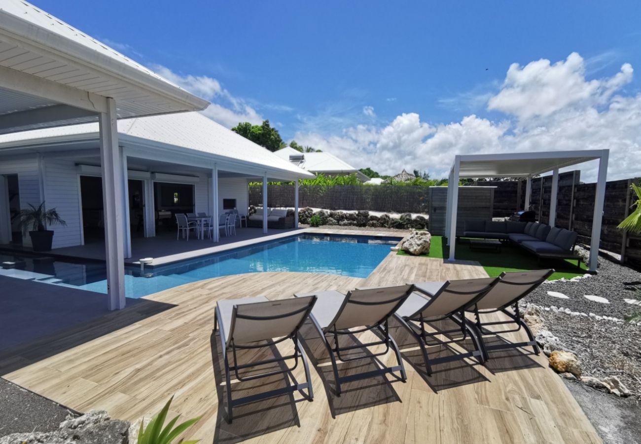 Villa à Sainte-Anne - Villa à Ste Anne en Guadeloupe - Ref : G167A