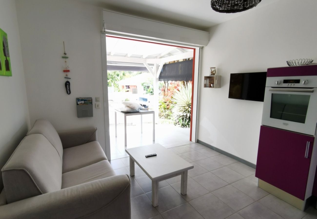 Appartement à Sainte-Anne - Appartement à Ste Anne Guadeloupe - Ref : HG015A